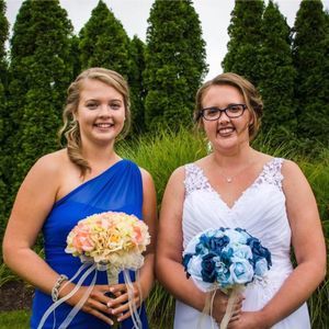 Meet your Posher, Dana